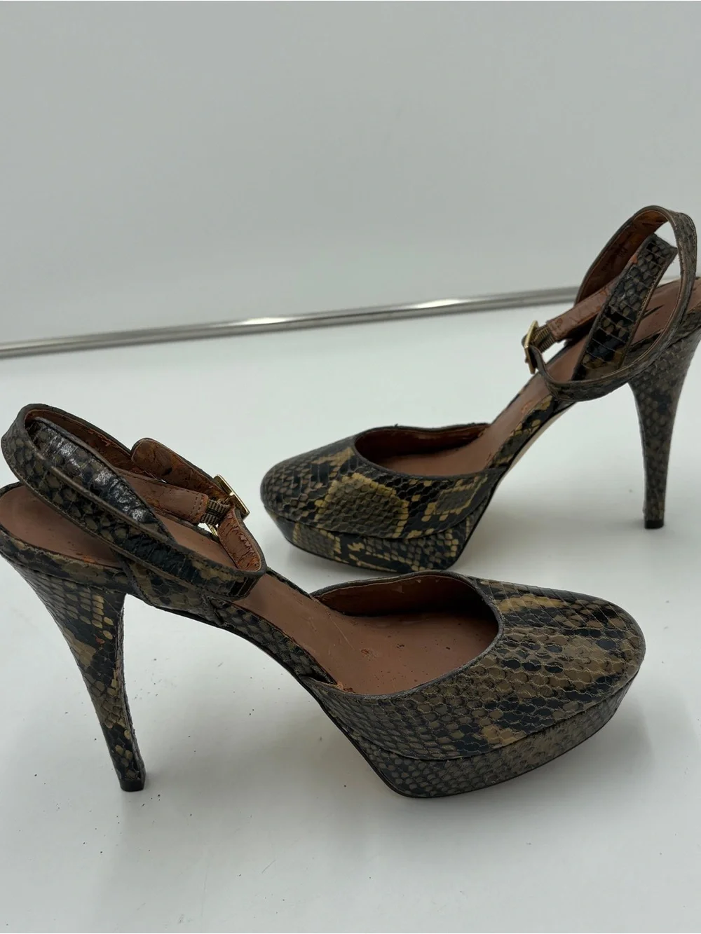 Vintage Ava & Aiden Stiletto Pumps Heels Snake Skin Platform Ankle Strap Size 9